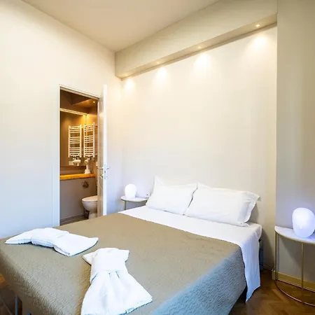 Guest house Duomo - Matrimoniali Con Bagno Privato *