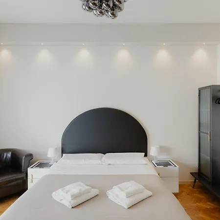 Guest house Duomo - Matrimoniali Con Bagno Privato *