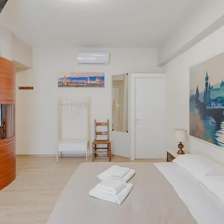 Duomo - Matrimoniali Con Bagno Privato 3*